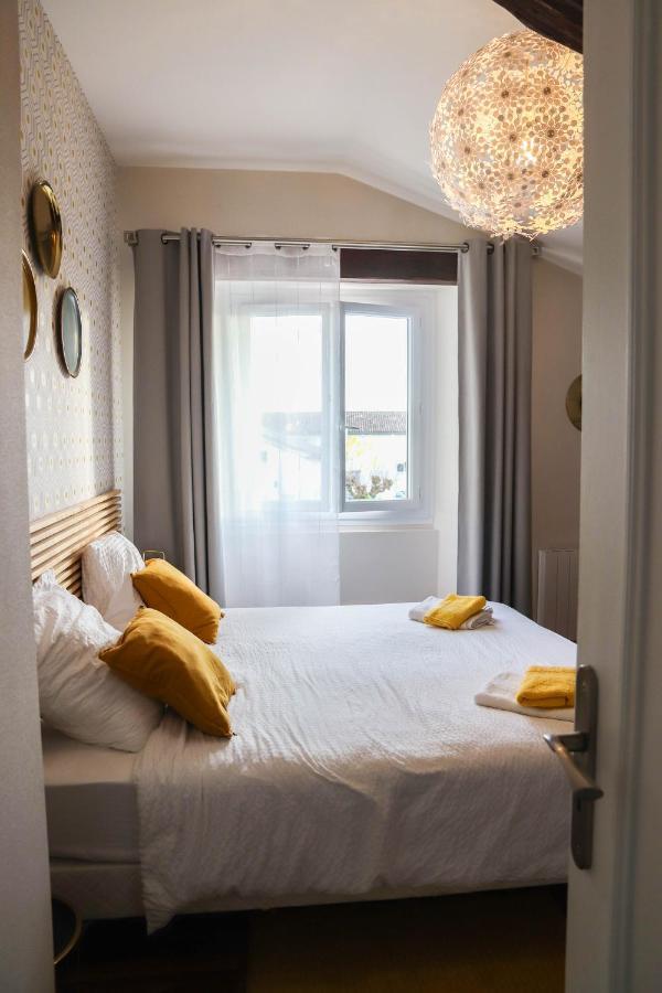 "Les Peyres" Hotel Lamothe-Landerron Ngoại thất bức ảnh
